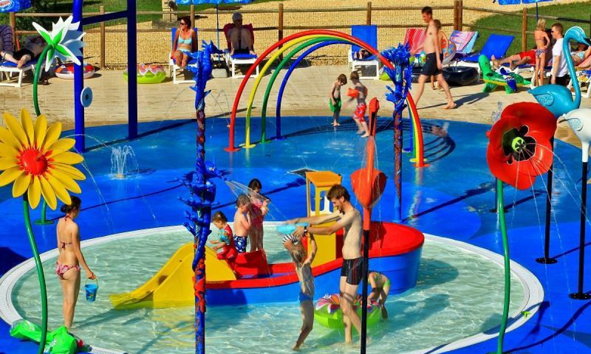 Camping-Saint-Avit-Loisirs-kinderbad Camping-Saint-Avit-Loisirs-kinderbad