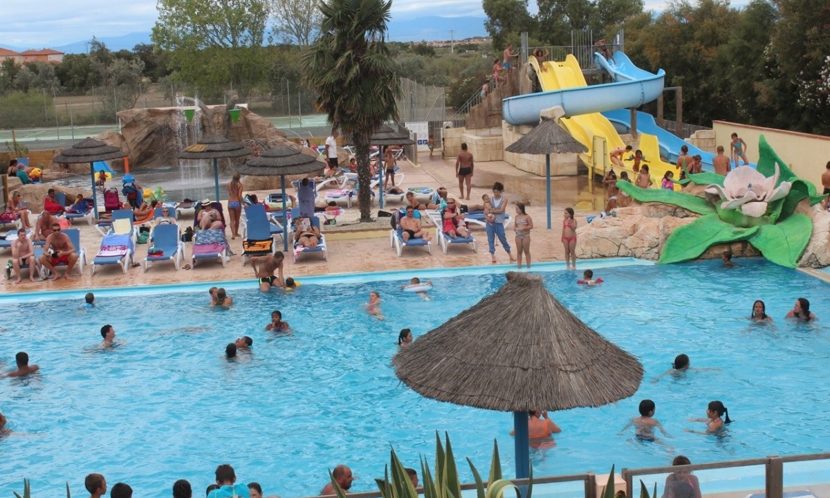 Camping-Le-Trivoly-zwembad Camping-Le-Trivoly-zwembad