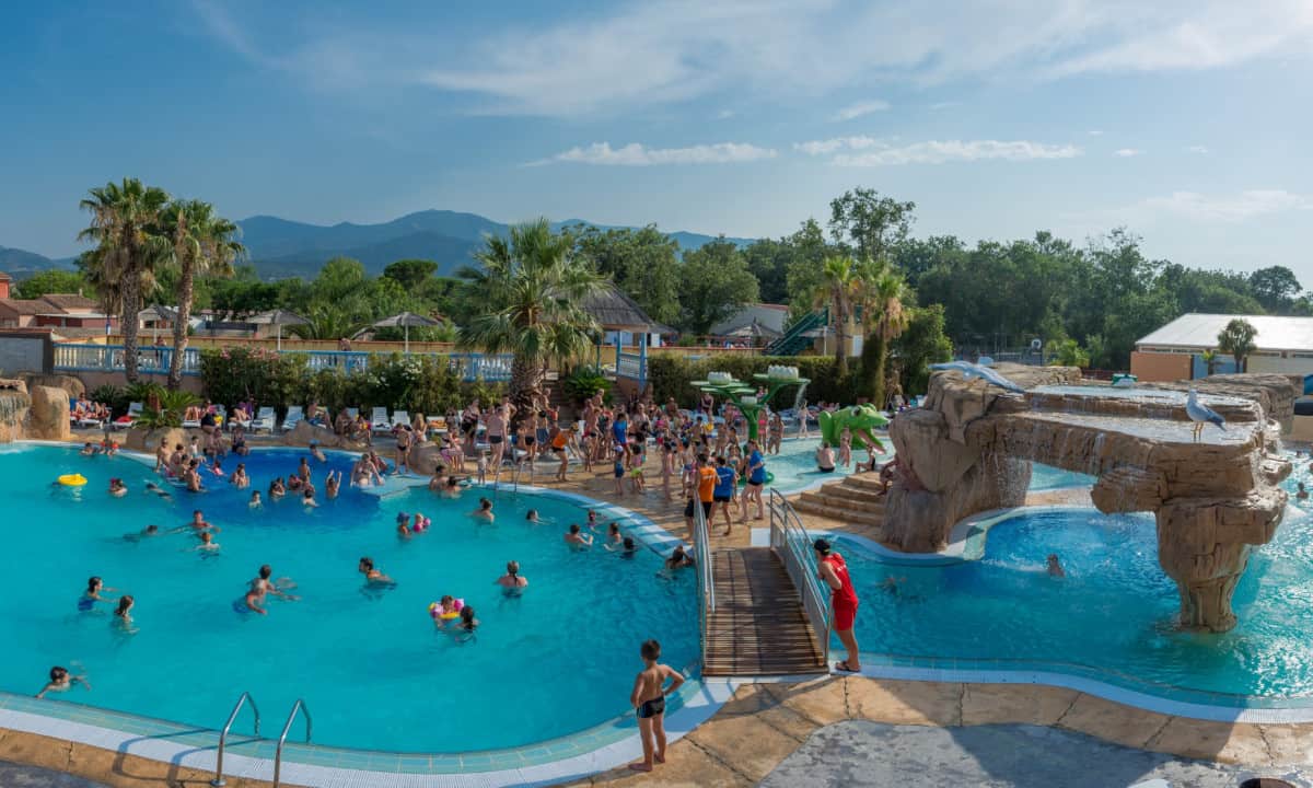 Camping-Front-de-Mer-Argelès-sur-Mer-zwembad-overzicht