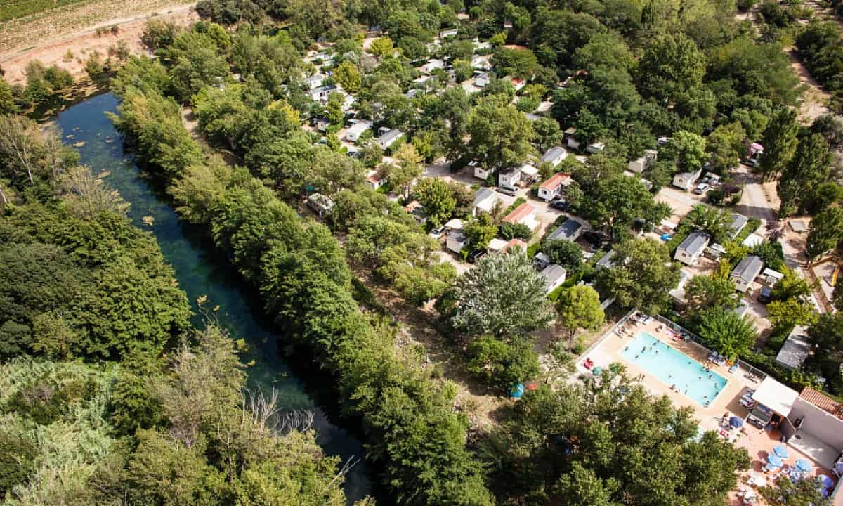 Camping-Le-Val-de-Cesse-Mirepeisset-overzicht Camping-Le-Val-de-Cesse-Mirepeisset-overzicht