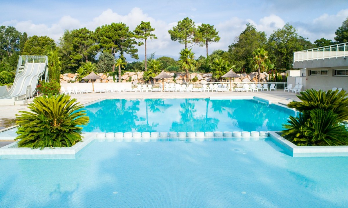 Camping-Les-Pins-Argelès-sur-Mer-zwembad Camping-Les-Pins-Argelès-sur-Mer-zwembad
