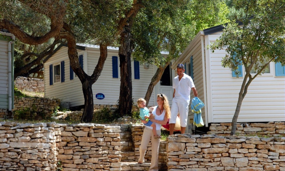 Camping-Campo-di-Liccia-stacaravan Camping-Campo-di-Liccia-stacaravan