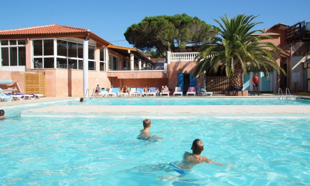 Camping-Le-Fréjus-zwembad-2 Camping-Le-Fréjus-zwembad-2