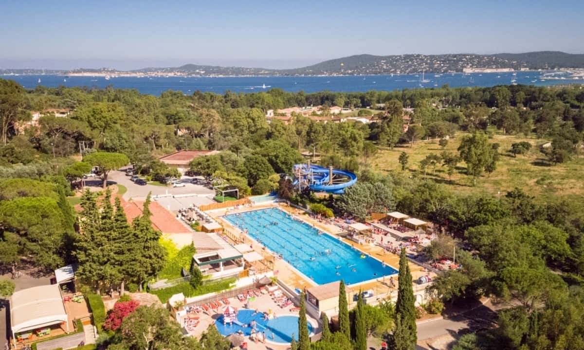 Camping-Domaine-des-Naïades-overzicht