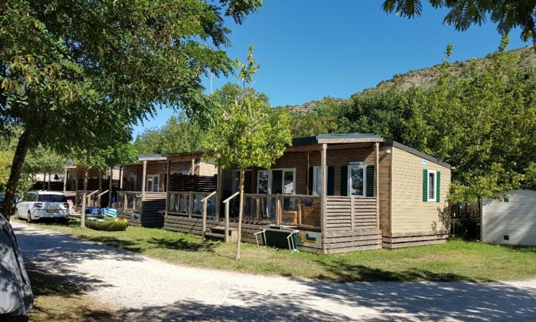 Camping La Grand Terre stacaravanverhuur 768x461