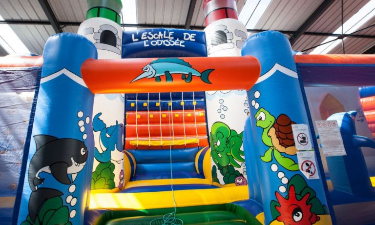 Camping L Atlantique indoor speeltuin 768x461