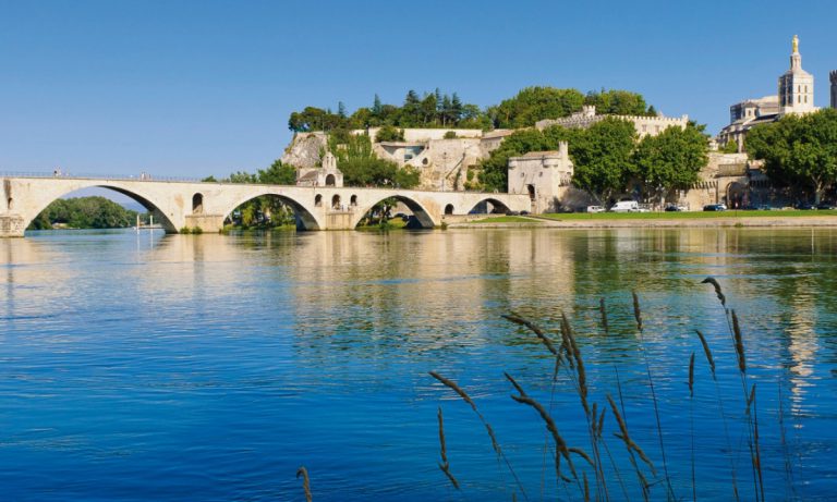 Camping L Ile des Papes Rhone 768x461