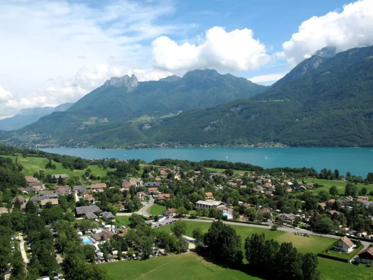 Camping Les Fontaines Lathuile  768x576
