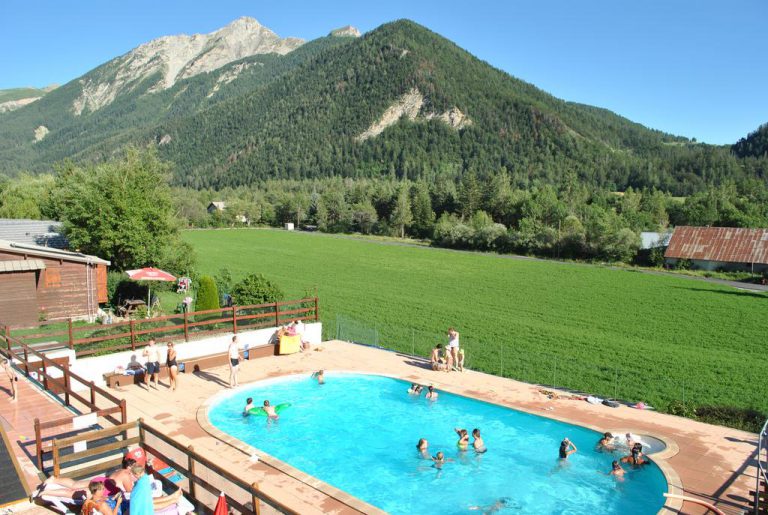 Camping Les Auches omgeving 768x515