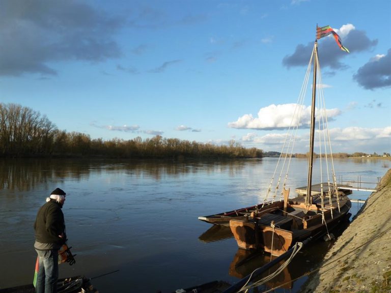 Camping Loire et Châteaux Loire 768x576