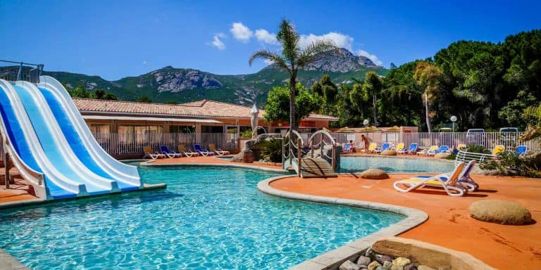 Camping Les Castors in Calvi op Corsica 768x384