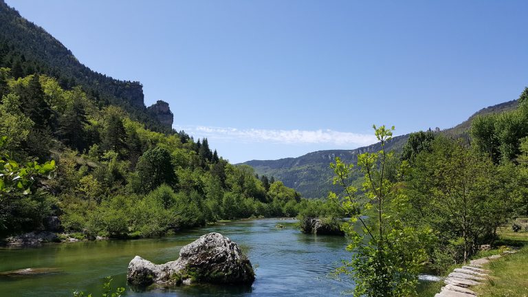 Camping Huttopia Gorges du Tarn Tarn 768x432