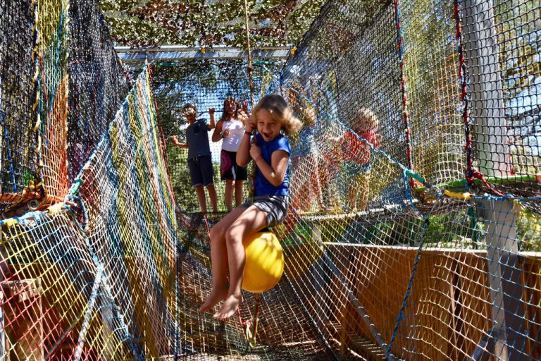 Camping U Farniente Pertamin in Bonifacio op Corsica zipline 768x512