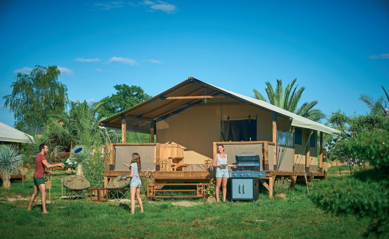 Camping La Bohême Ardeche safaritent huren 768x473