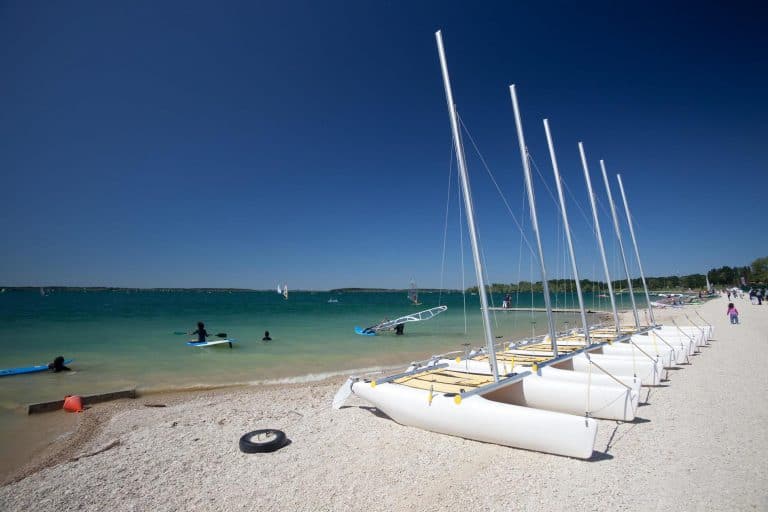 Camping Lac d Orient 768x512