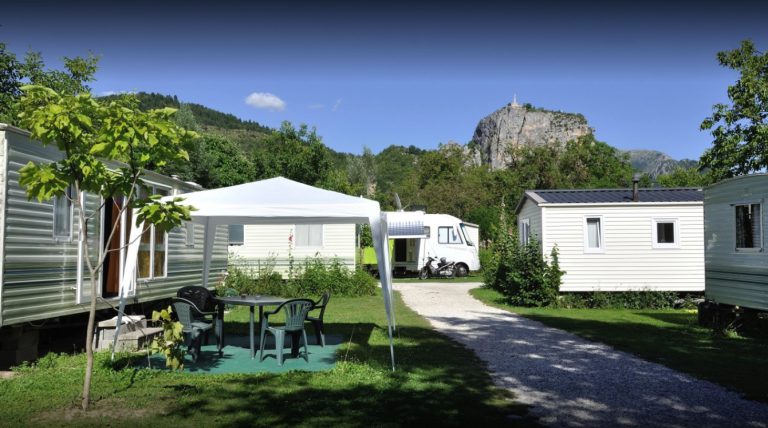 Camping Les Lavandes in Castelanne stacaravan huren 768x428