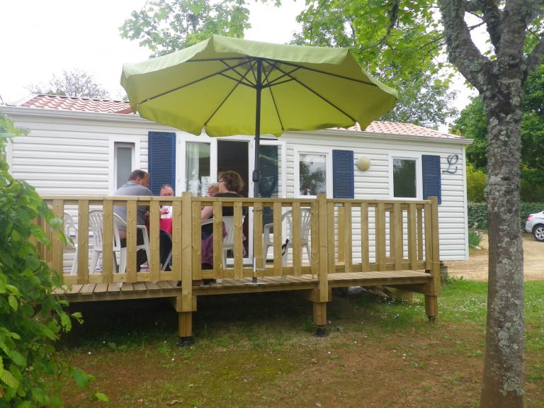 Camping Les Poutiroux Dordogne stacaravan huren 768x576