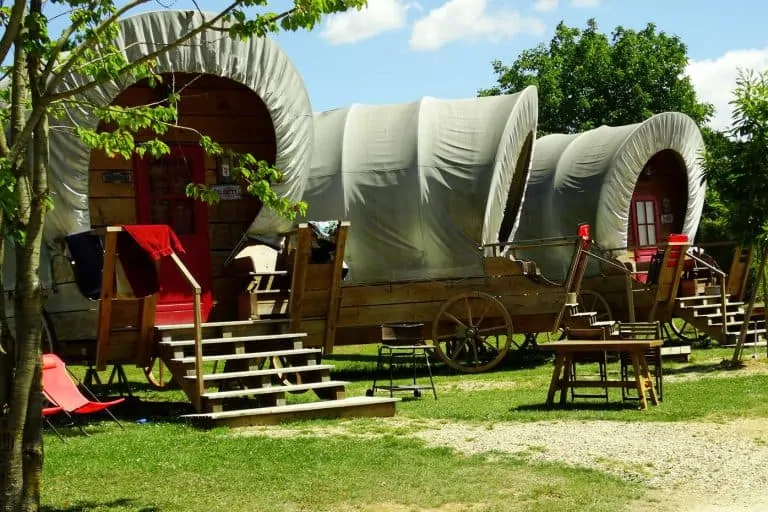 Camping Les Étangs Du Moulin westernwagen verhuur 768x512