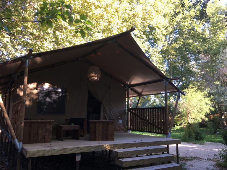 Camping Suze Luxe Nature Drome safaritent 768x576