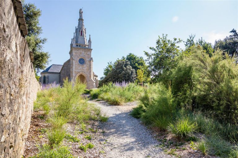 Camping Sites et Paysages De Penboch kerkje 768x512