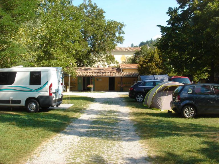 Camping Frédéric Mistral staanplaats 768x576
