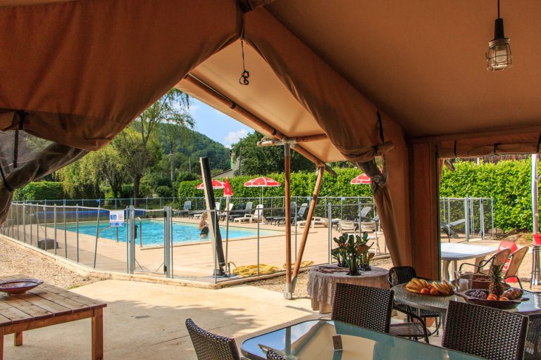 Camping de la Bonnette bar 768x512