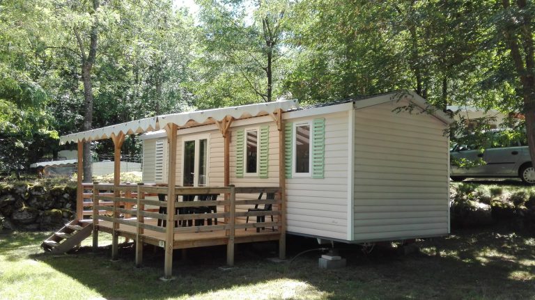 Camping Les Rives de l Ardeche stacaravan 768x431