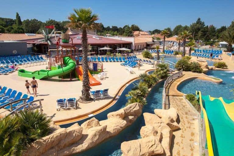 00000748242 1 768x512